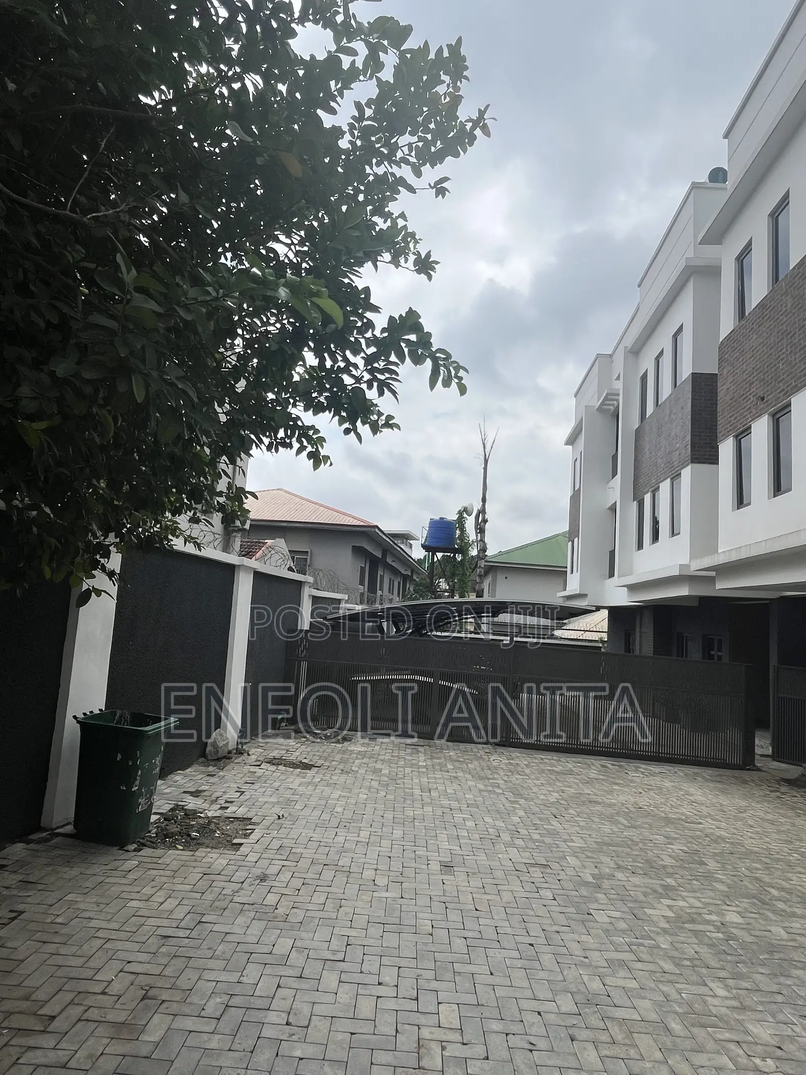 4bdrm Duplex in Wuse 2 for sale in Wuse 2