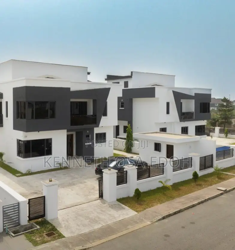 Furnished 4bdrm Duplex in Royal Gardens, Ajiwe for sale in Ajiwe