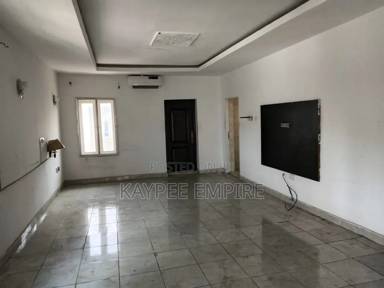 3bdrm Townhouse / Terrace in Wuye for rent in Wuye