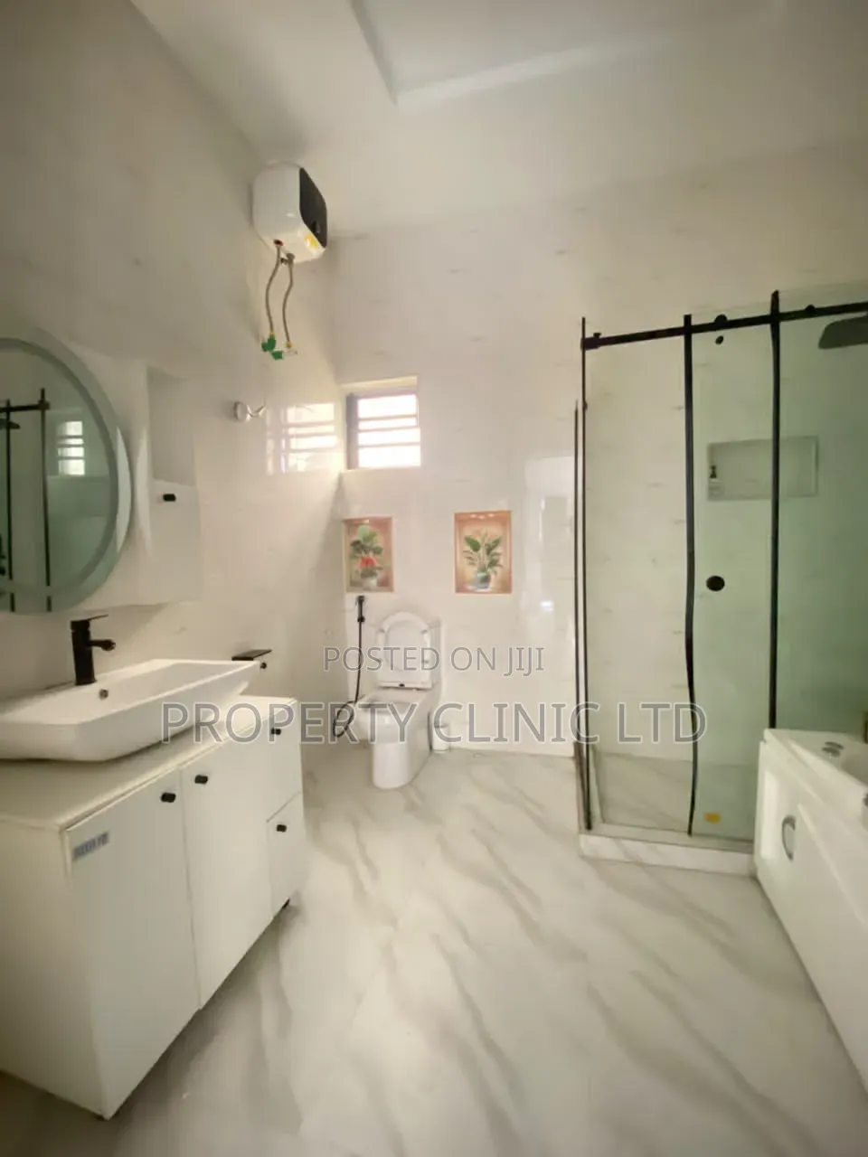 4bdrm Duplex in Omole Phase 2 for sale in Omole Phase 2