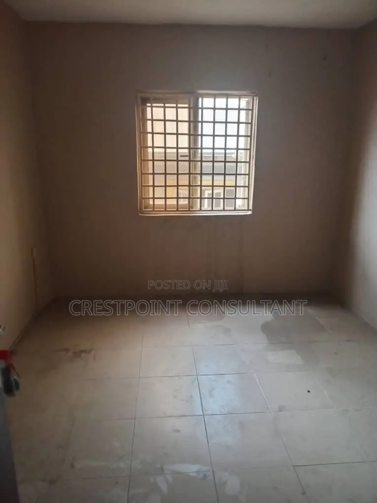 2bdrm Apartment in Ajayi Road for rent in Ajayi Road
