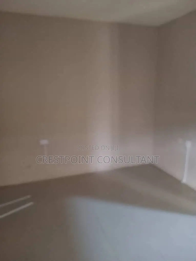 2bdrm Apartment in Ajayi Road for rent in Ajayi Road