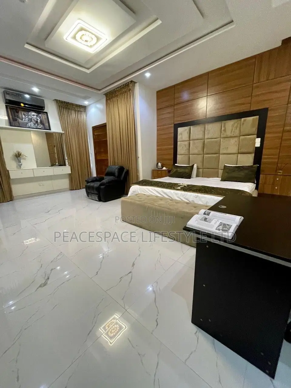 Smart 5 Bedroom Apartment Lekki Osapa London in Lekki