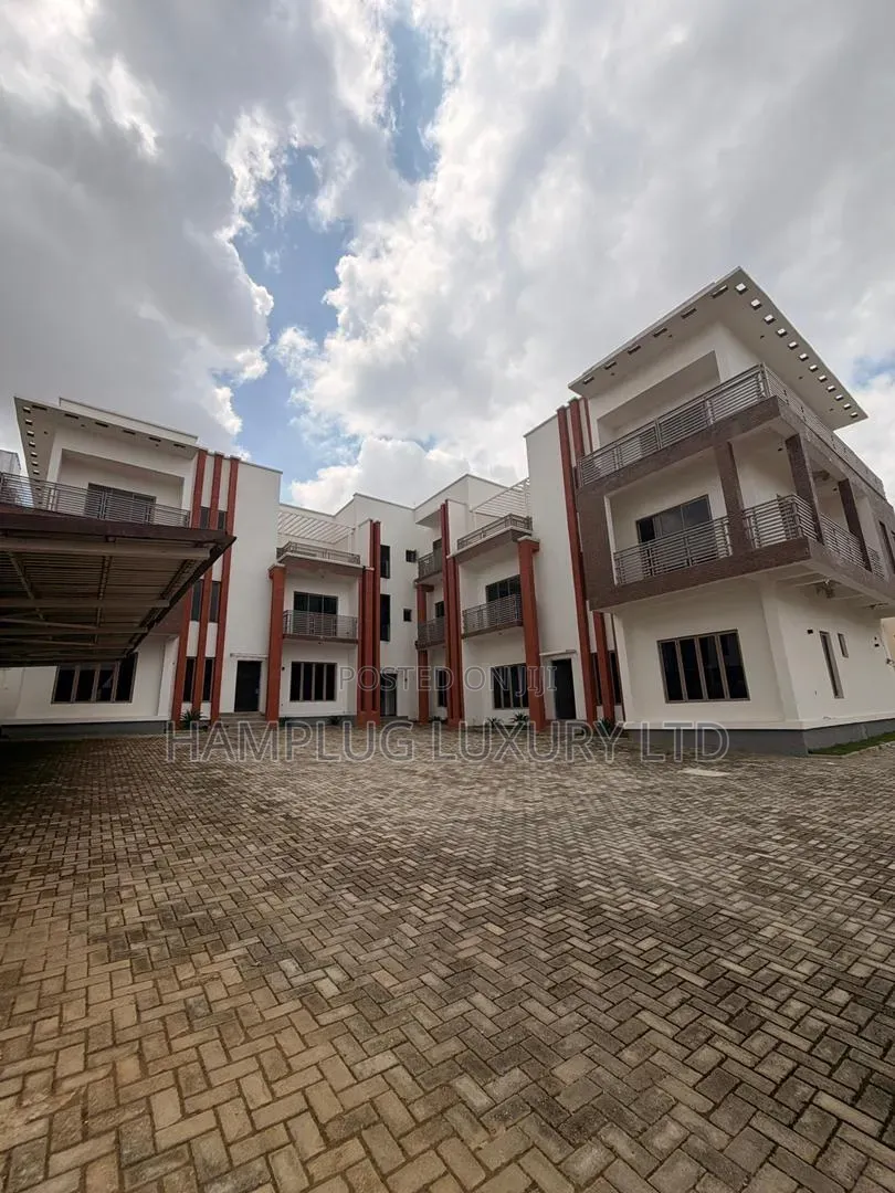 Furnished 5bdrm Townhouse/Terrace in Jahi for sale in Jahi