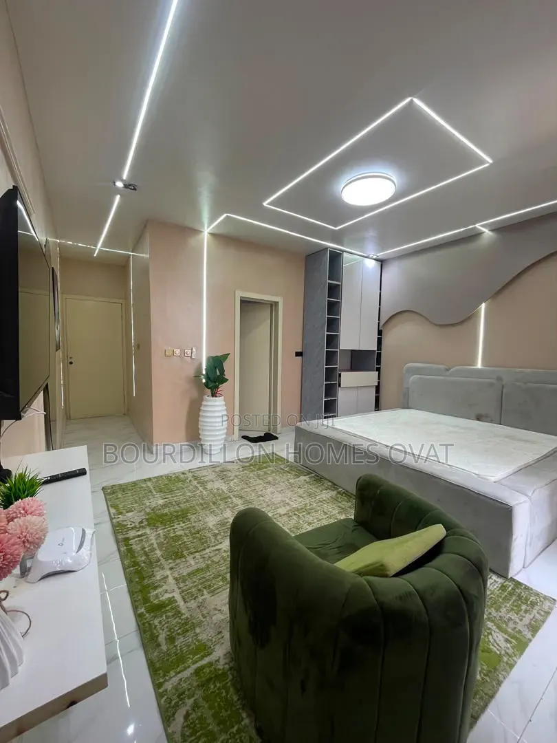2bdrm Apartment in Off Freedom Way for rent in Lekki Phase 1