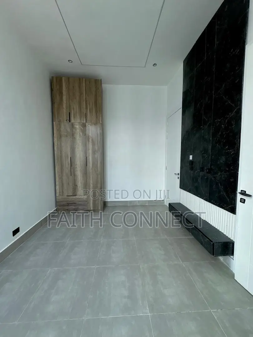 4bdrm Duplex in Ajah for sale in Ajah