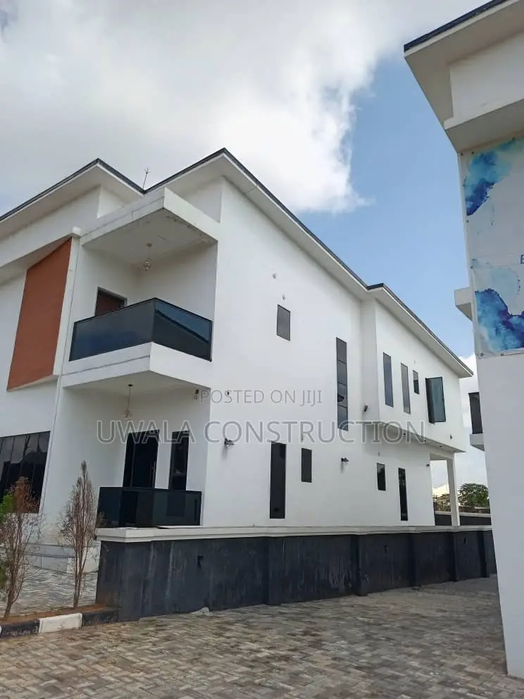 5bdrm Duplex in Gaduwa for sale in Gaduwa