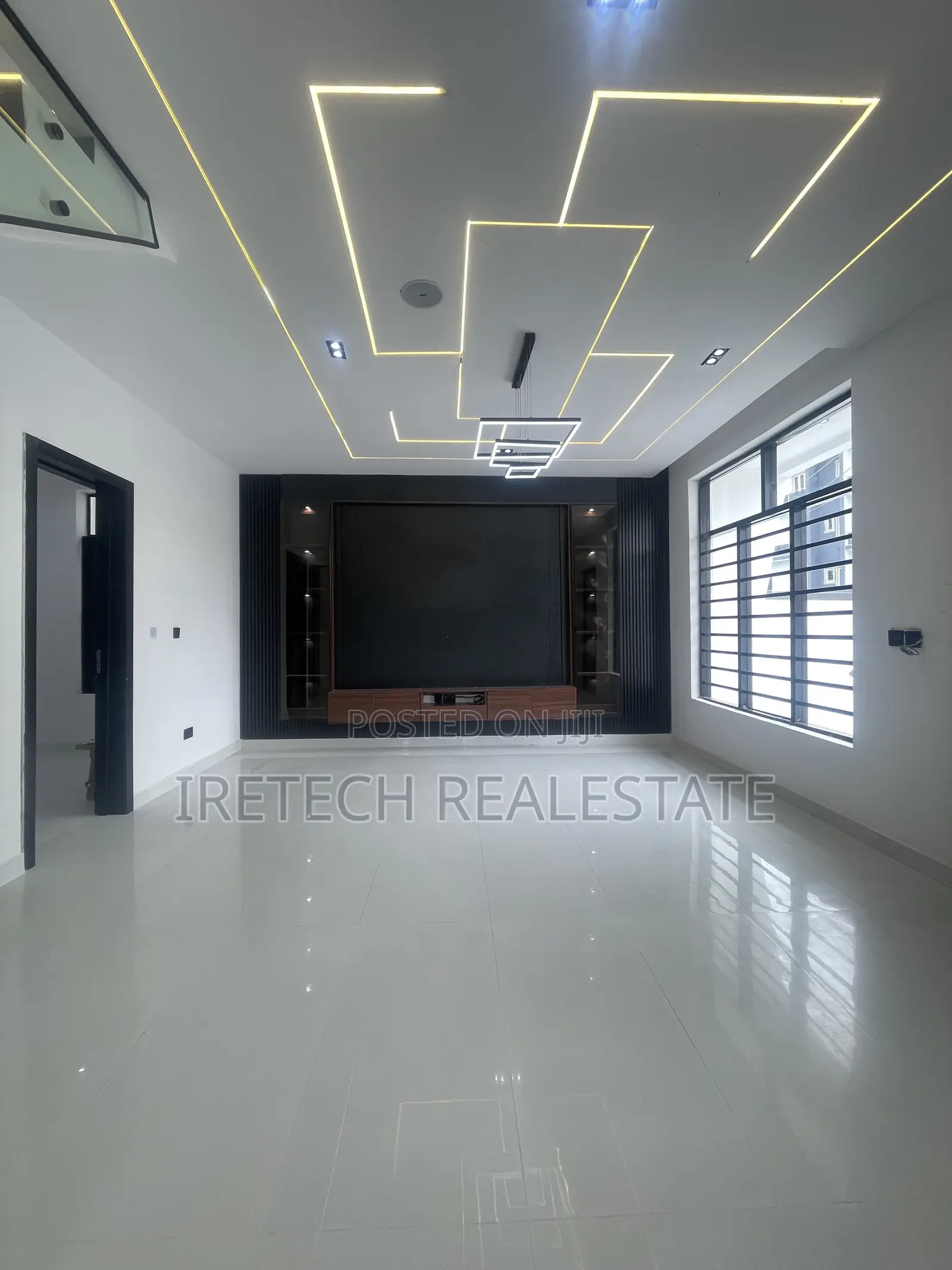 4bdrm Duplex in Sangotedo for sale in Sangotedo