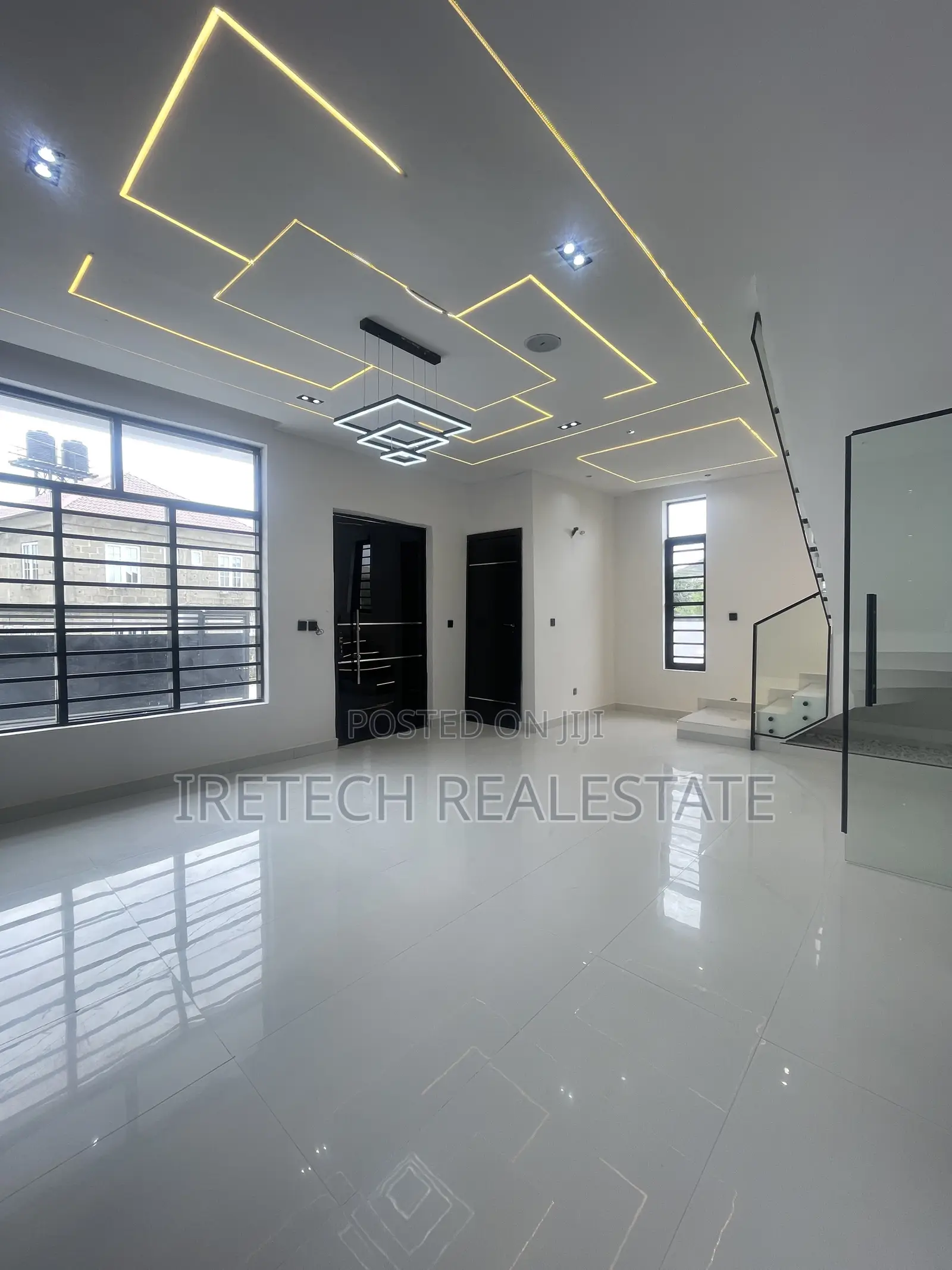 4bdrm Duplex in Sangotedo for sale in Sangotedo