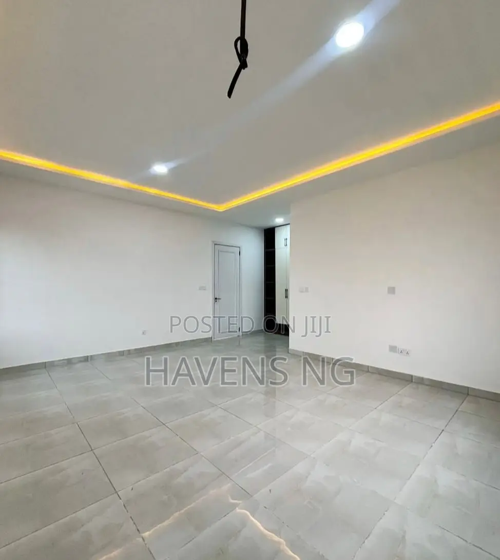 4bdrm Apartment in 1004 for sale in 1004
