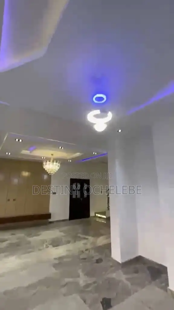 5bdrm Duplex in Life Camp for sale in Life Camp