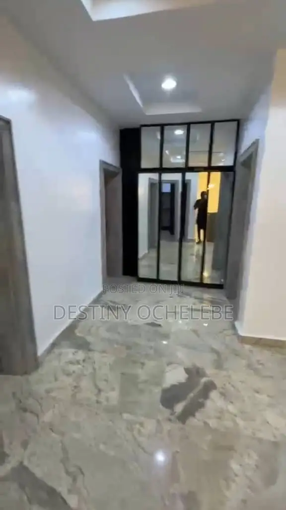4bdrm Duplex in Naf Valley Estate, Asokoro for sale in Asokoro
