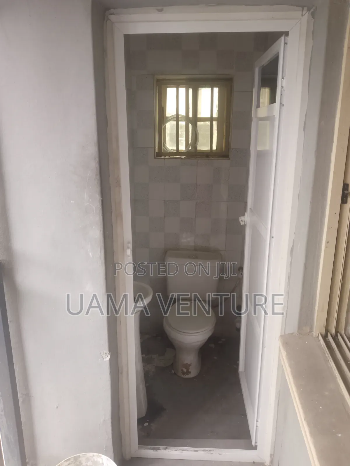 2bdrm Block of Flats in Estate By Remlek, for rent in Ado / Ajah