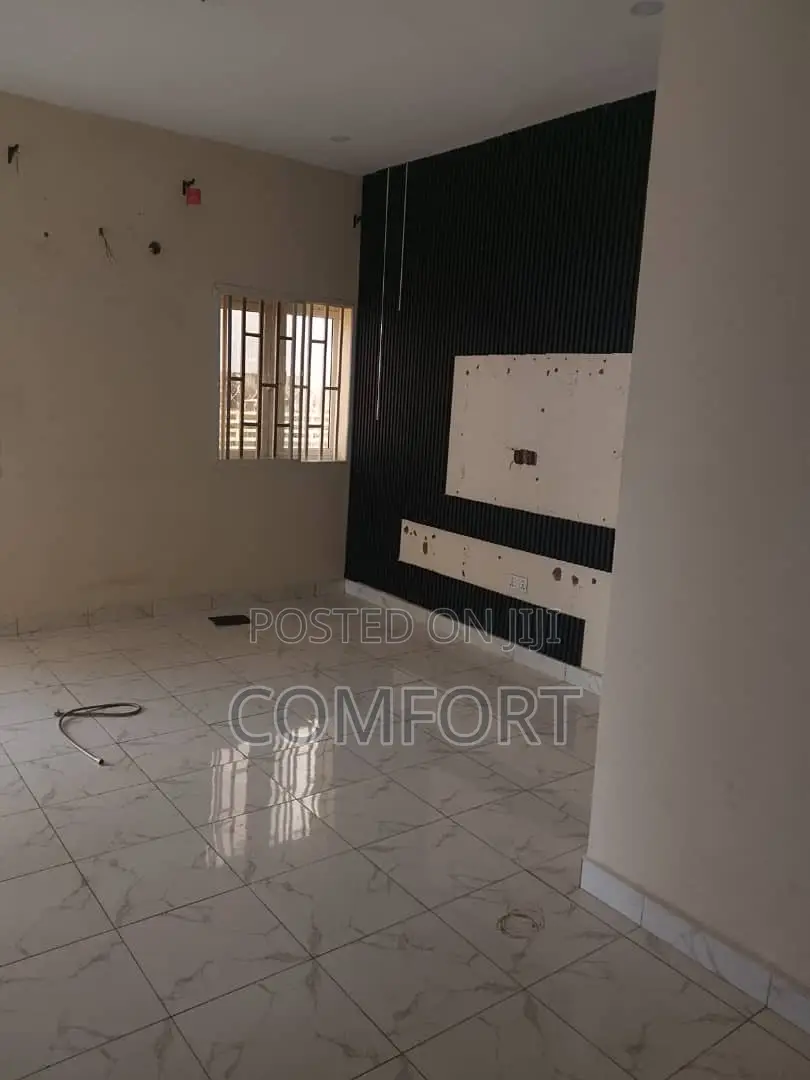 2bdrm Apartment in Tpumpy, Lugbe District for rent in Lugbe District