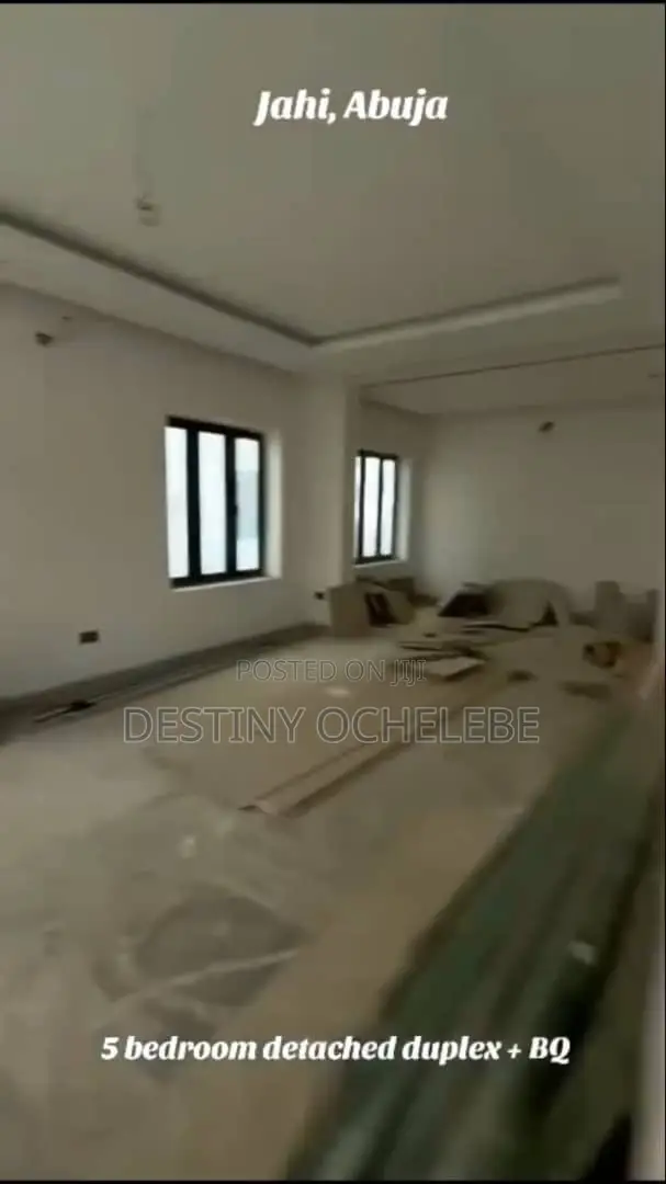 5bdrm Duplex in Jahi for sale in Jahi