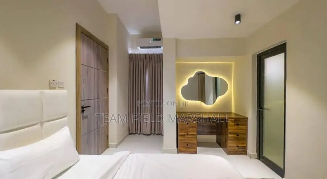 Furnished 1bdrm Apartment in Onirin, Victoria Island for sale in Victoria Island