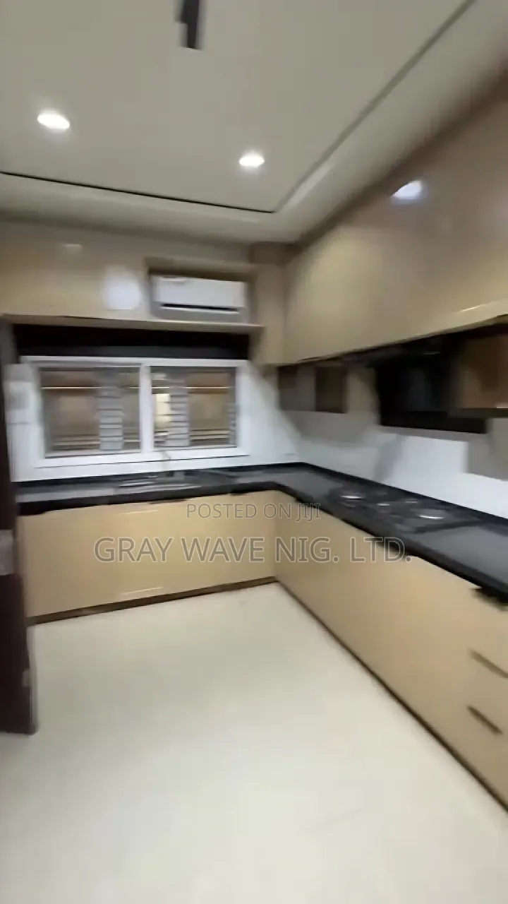 4bdrm Duplex in Wuye for sale in Wuye