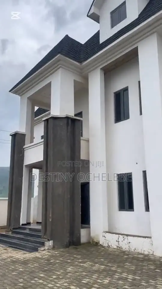 4bdrm Duplex in Jahi for sale in Jahi