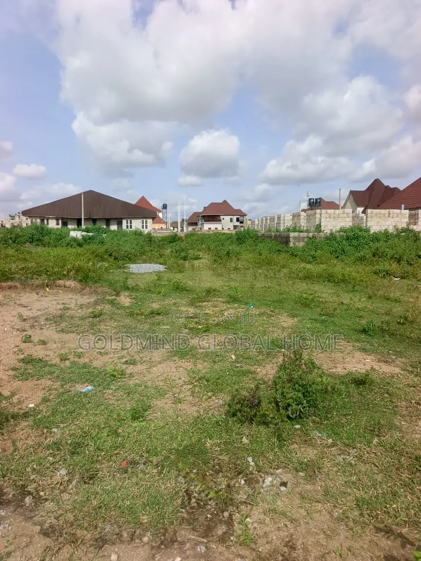 3800sqm. Commercial Land in Gwagwalada for Sale in Kutunku