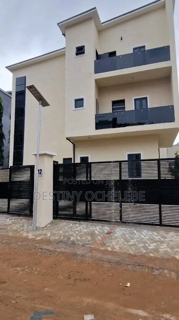 2bdrm Apartment in Guzape for sale in Guzape District