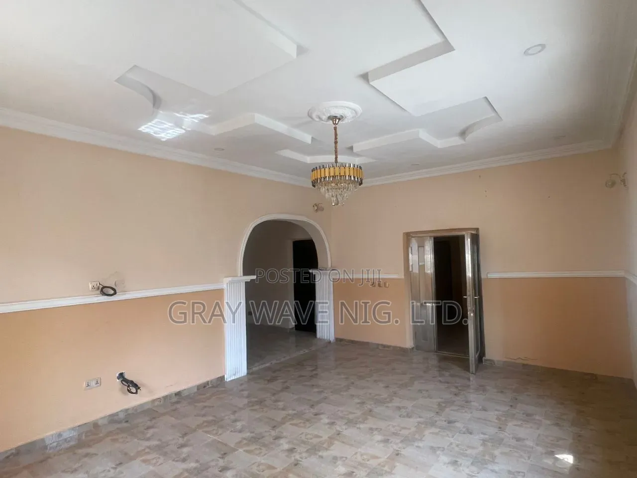 3bdrm Bungalow in Sabon Lugbe for sale in Sabon Lugbe