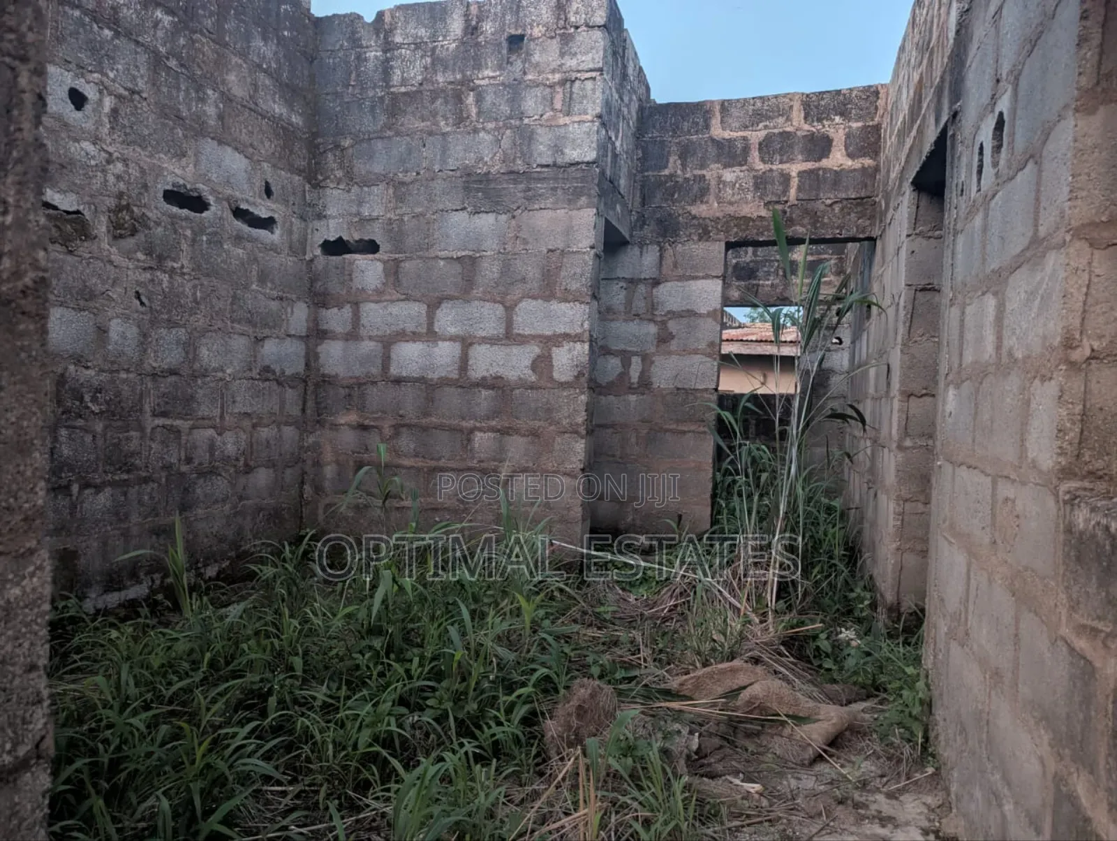 Uncompleted Building for Sale in Akinyele