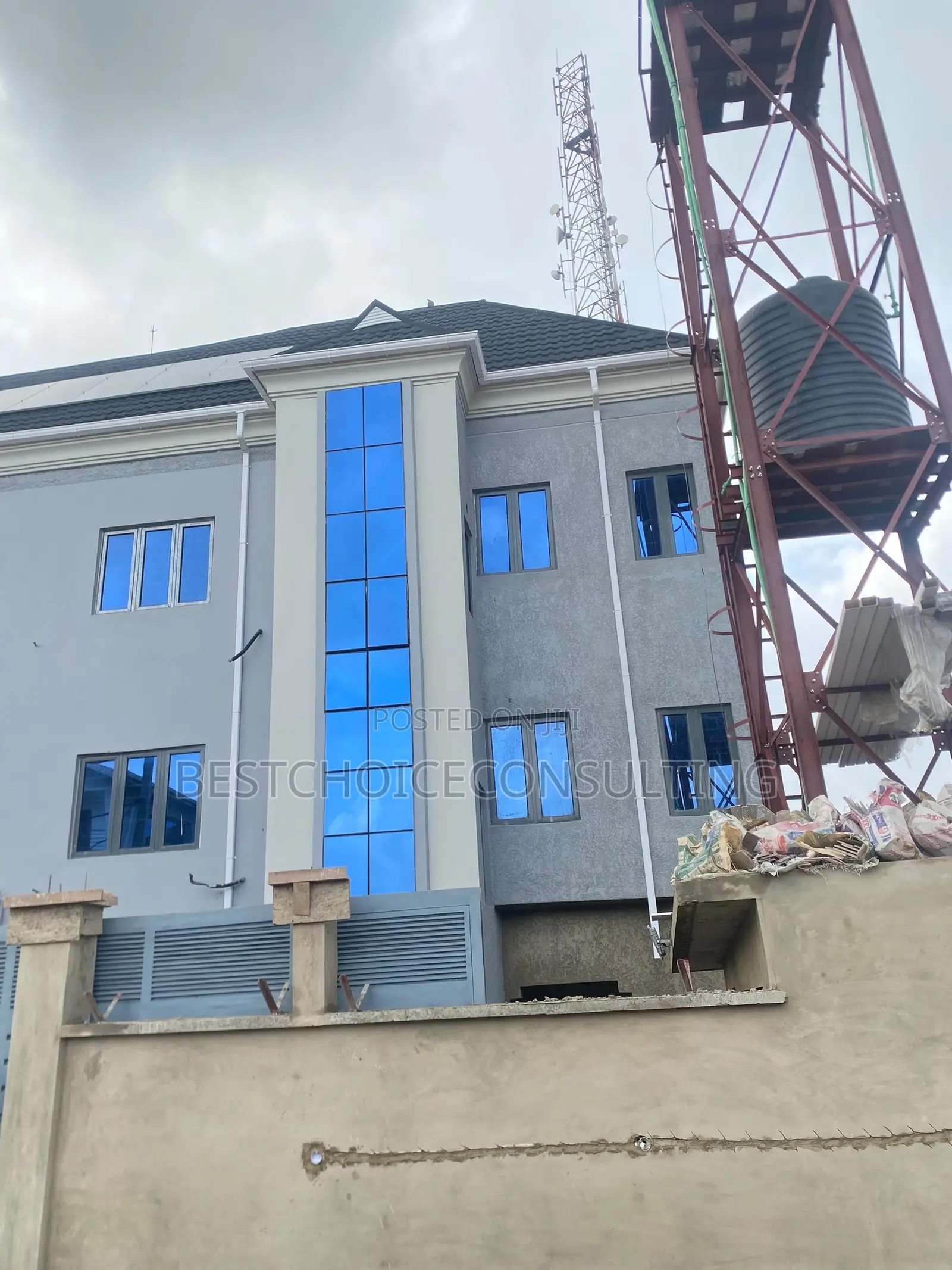 4bdrm Duplex in Babalola Estate, CHallenge / Ibadan for sale in CHallenge / Ibadan