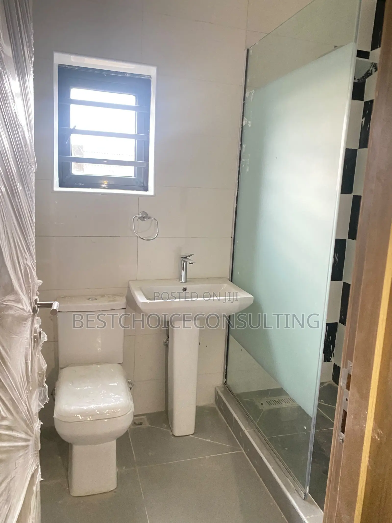 4bdrm Duplex in Babalola Estate, CHallenge / Ibadan for sale in CHallenge / Ibadan