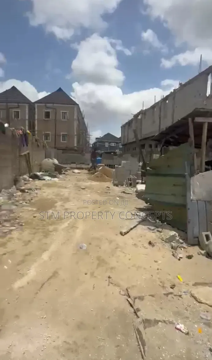 Half Plot of Land for Sale at Oloruntoyin Street Bariga in Bariga / Shomolu