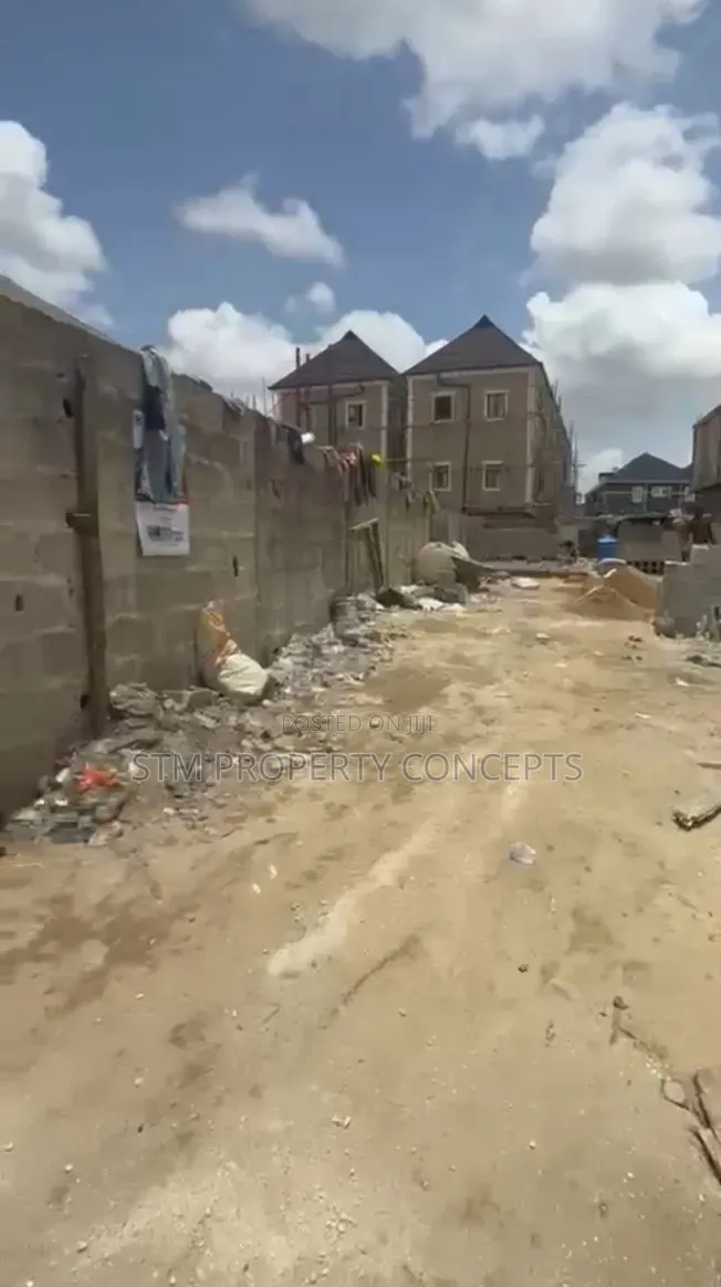 Half Plot of Land for Sale at Oloruntoyin Street Bariga in Bariga / Shomolu