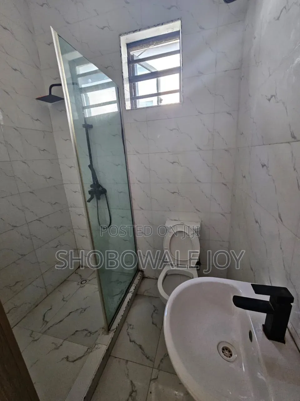 4bdrm Townhouse / Terrace in Lekki County Home for rent in Lekki Expressway