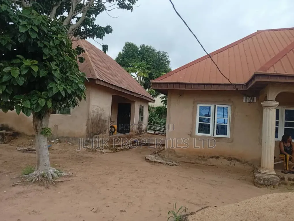 3bdrm Bungalow in Nyon, Makurdi for sale in Makurdi