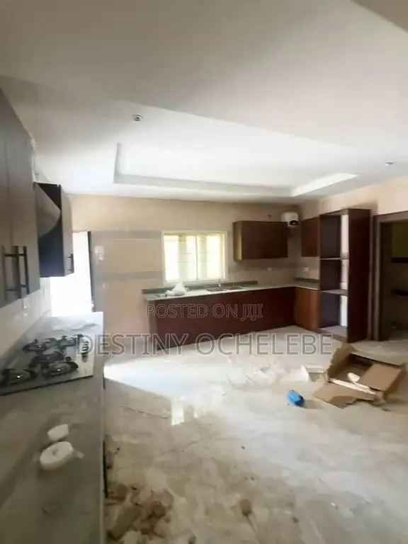 3bdrm Duplex in River Park Estate, for sale in Lugbe District