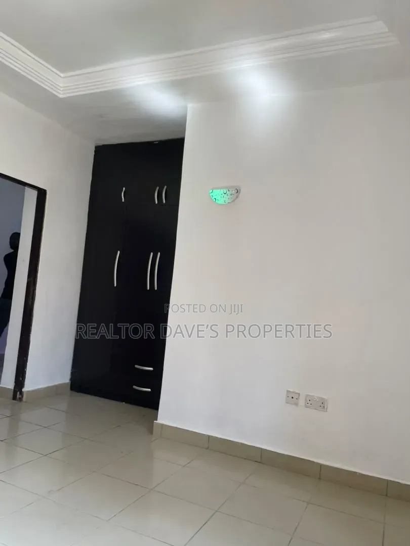 2bdrm Block of Flats in Dutse Estate for rent in Dutse-Alhaji