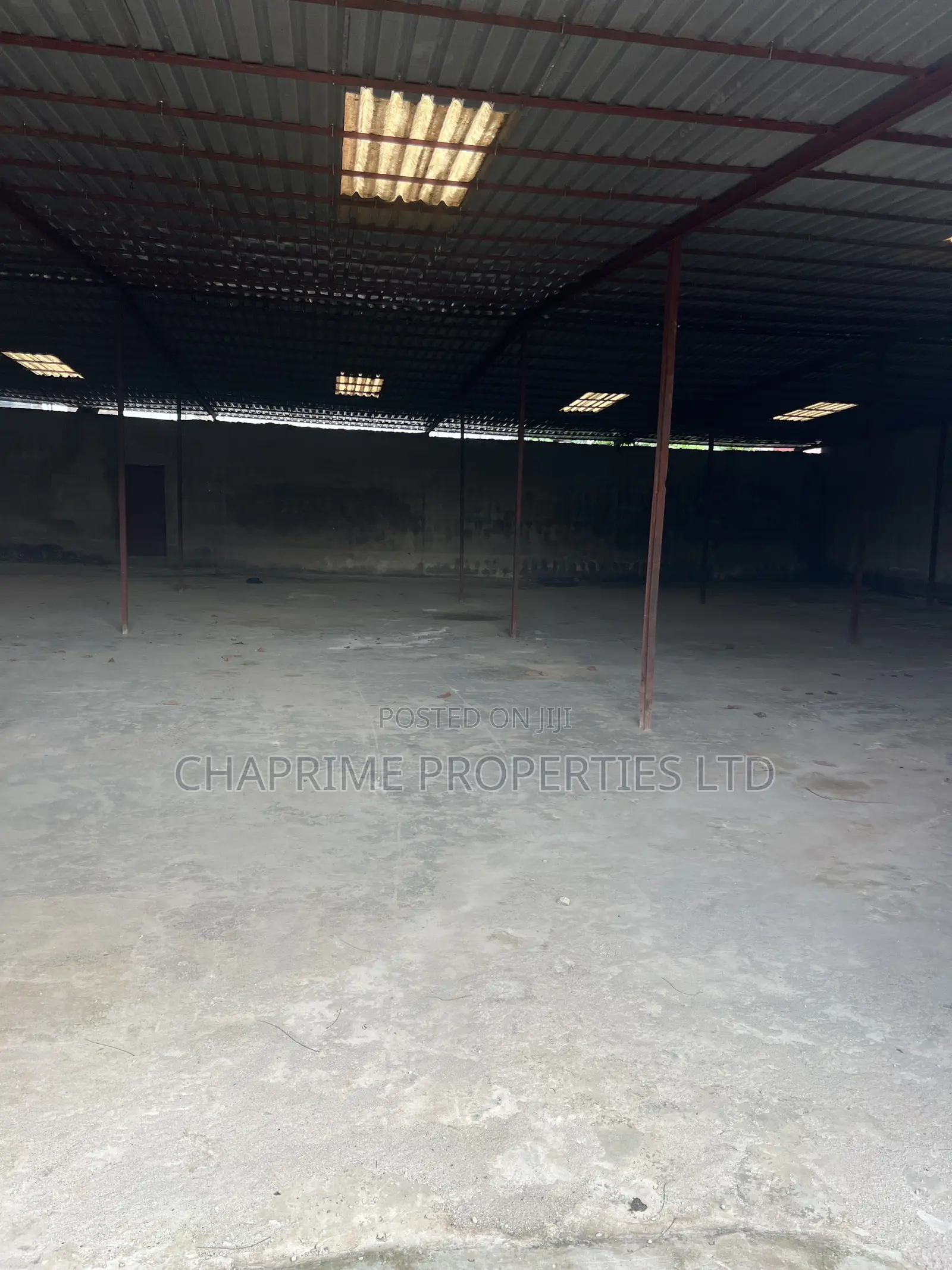 Warehouse for Lease in Council
