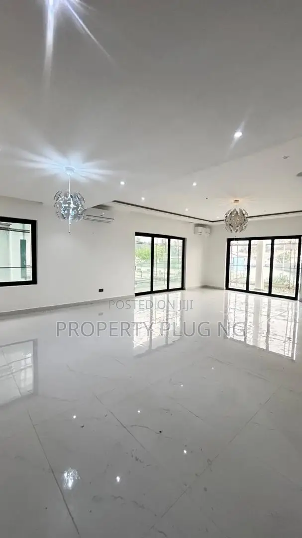 4bdrm Maisonette in Old Ikoyi for sale in Old Ikoyi