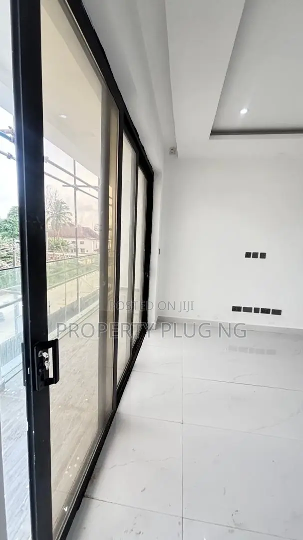 4bdrm Maisonette in Old Ikoyi for sale in Old Ikoyi