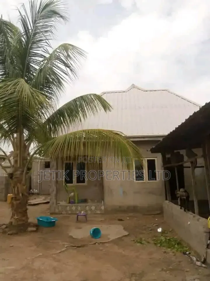 2bdrm Apartment in Nyon, Makurdi for sale in Makurdi
