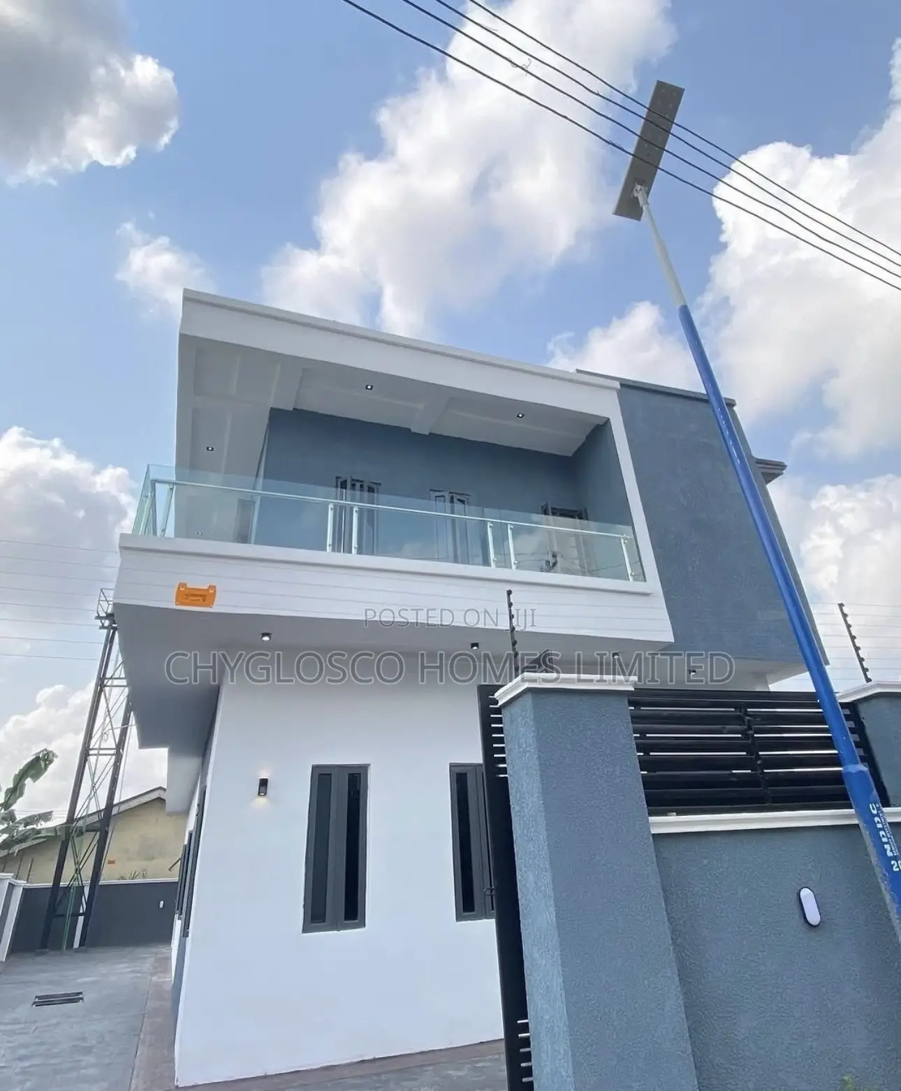 4bdrm Duplex in Ruuodomaya for sale in Ruuodomaya