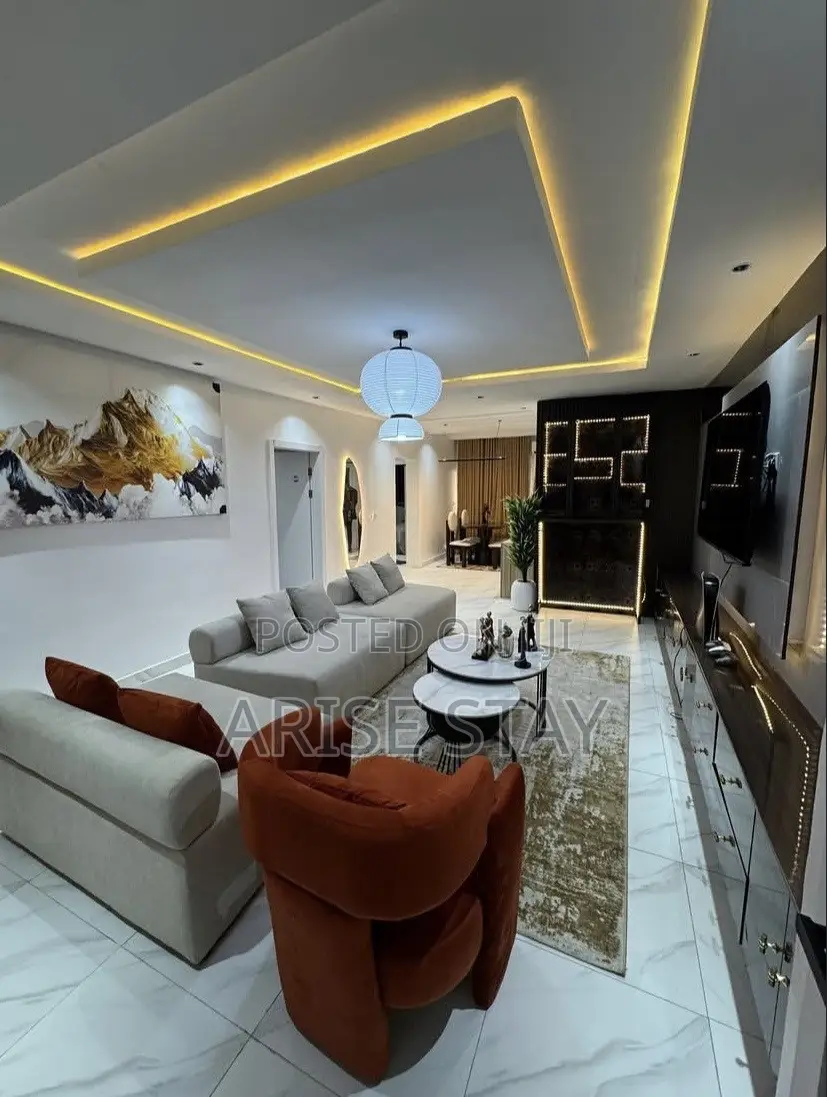 2-Bedroom Shortlet With Ps5 & City View | Ikota Lekki in Ikota