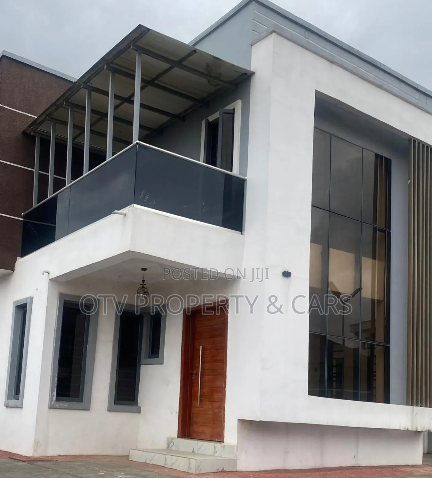 4bdrm Duplex in Oluyole Estate for sale in Oluyole Estate