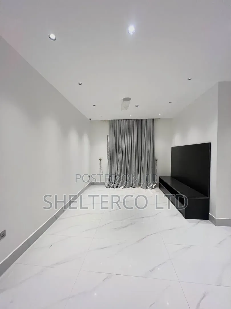 2bdrm Apartment in Estate, Old Ikoyi for rent in Old Ikoyi