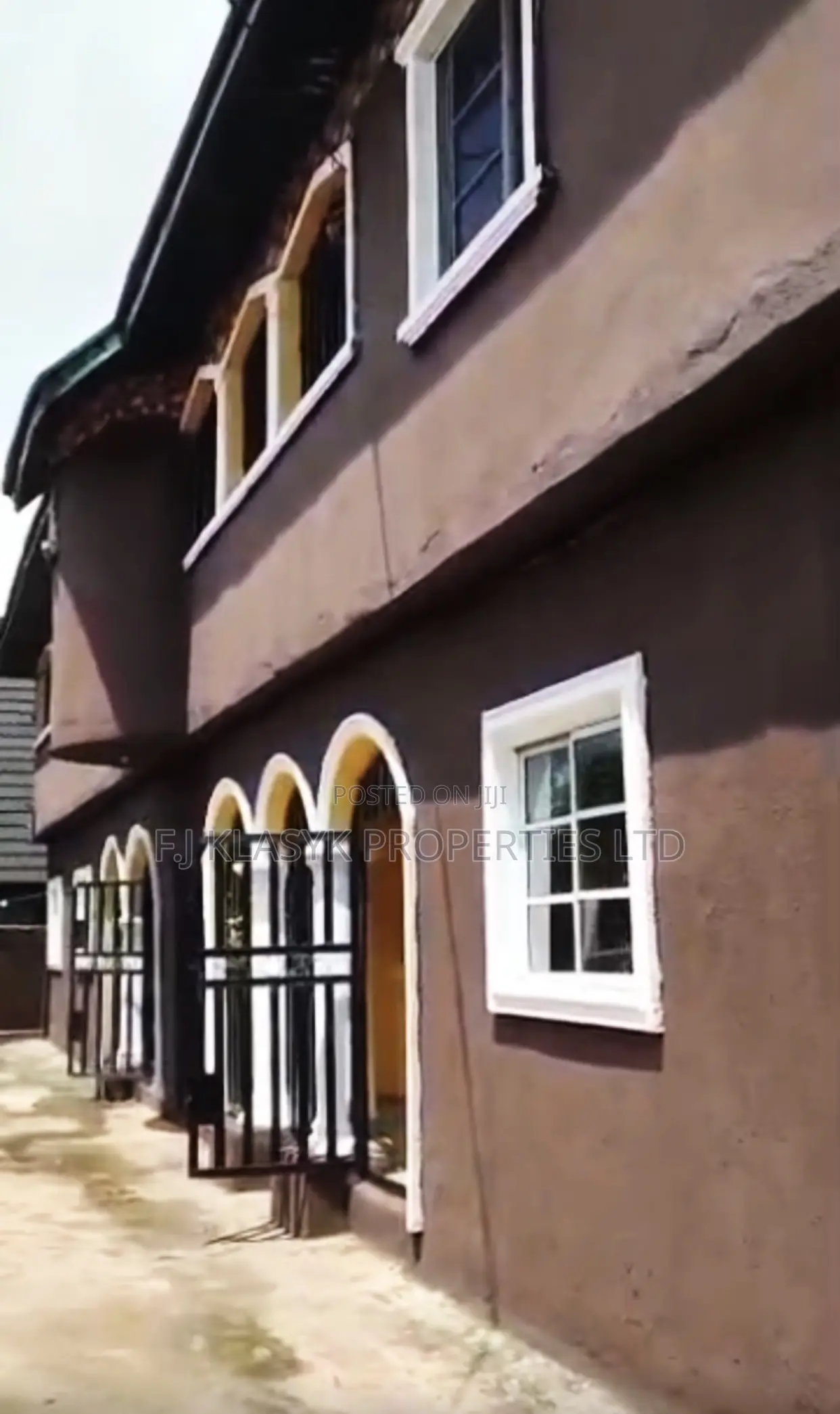 Furnished 9bdrm Block of Flats in Benin City for sale in Benin City