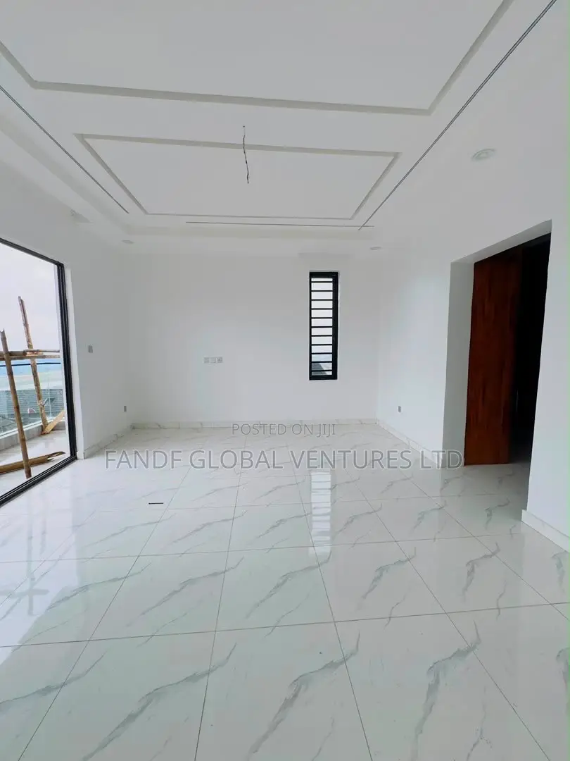 4bdrm Duplex in Magodo for sale in Magodo