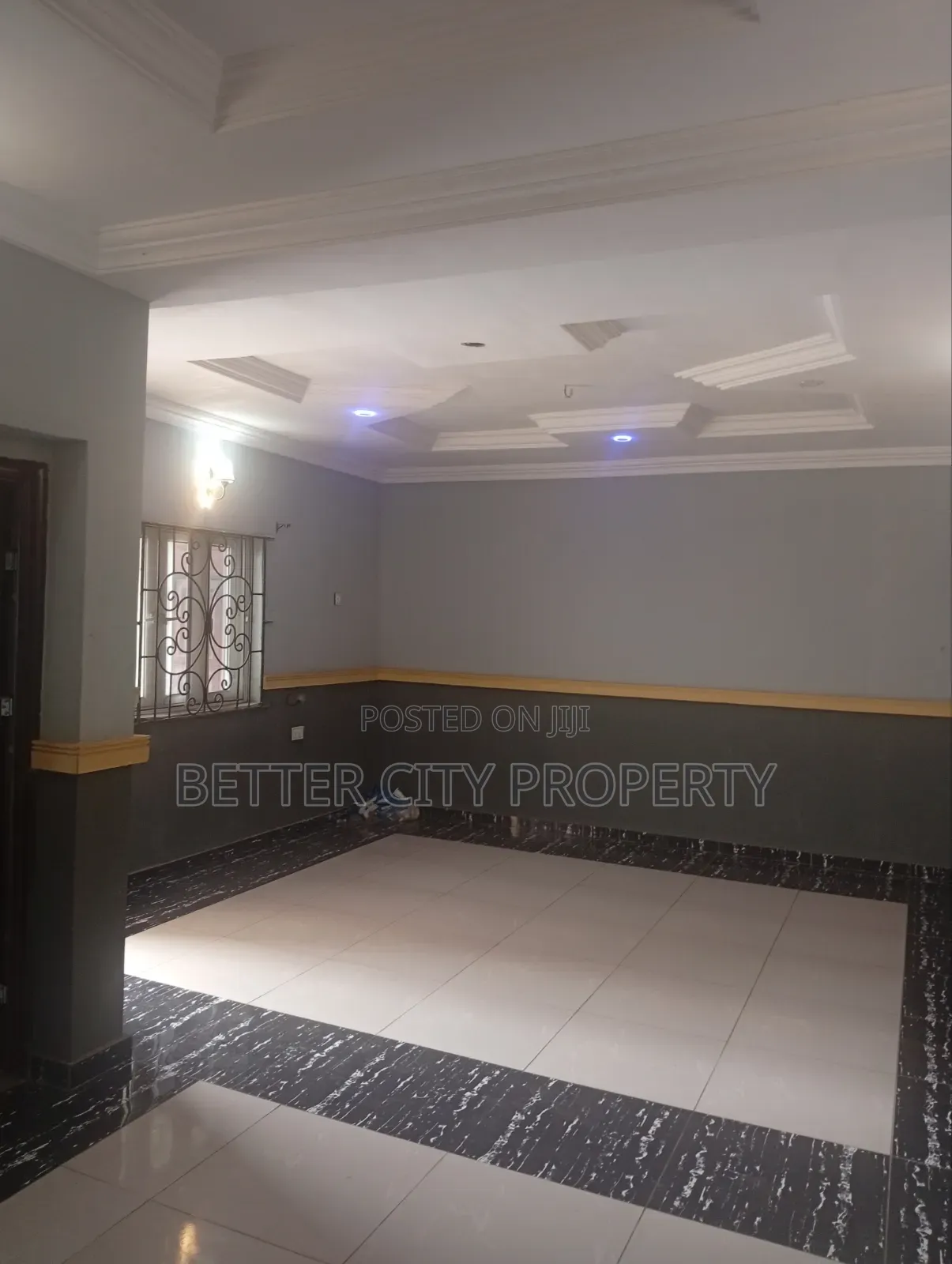 2bdrm Apartment in In A Gated Street for rent in Mangoro