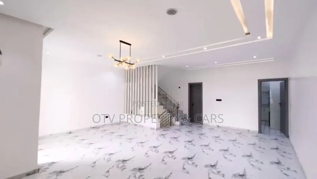 4bdrm Townhouse/Terrace in Lekki Phase 1 for sale in Lekki Phase 1