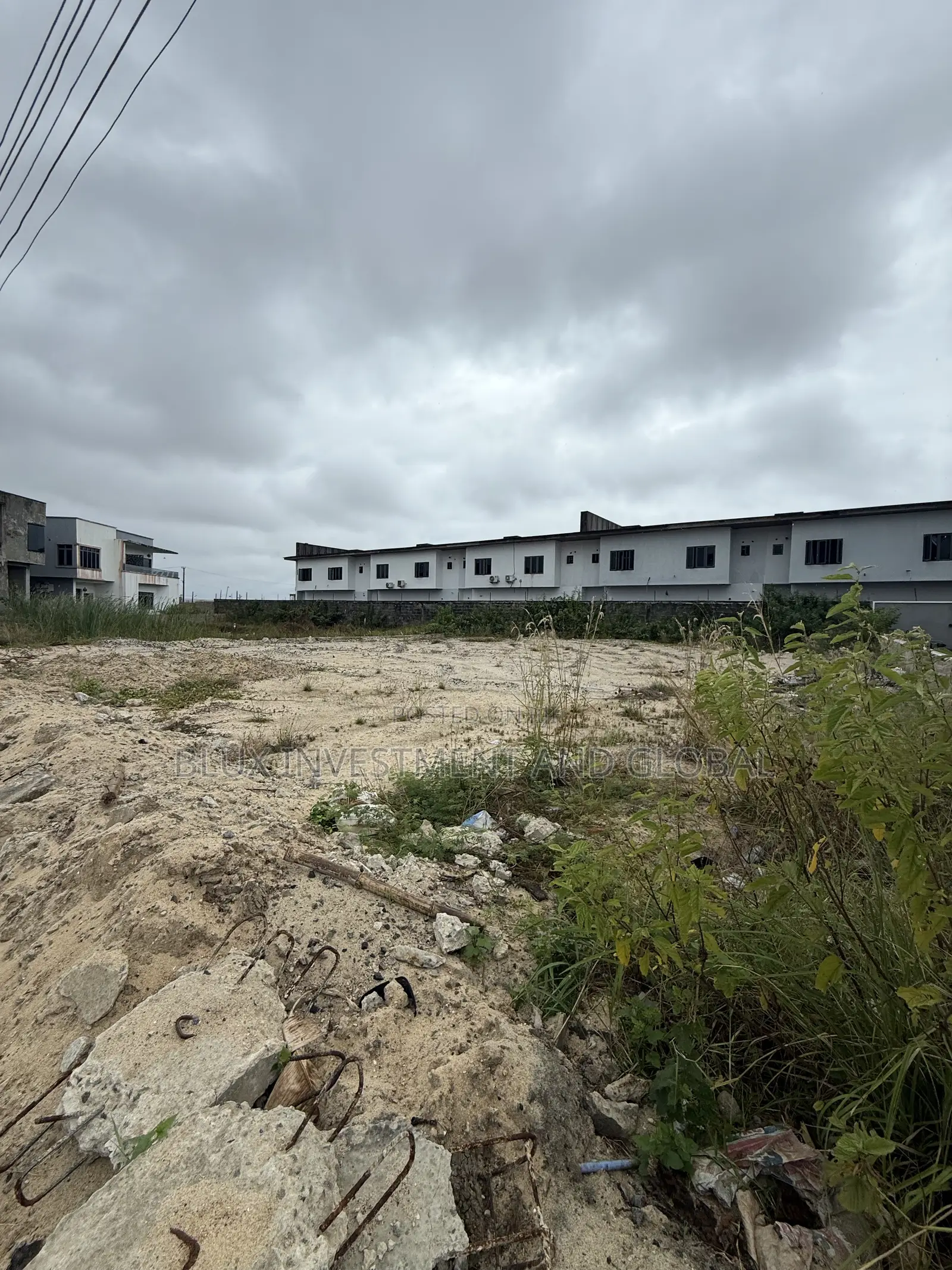 Mixed Use Land for Sale in Lafiaji