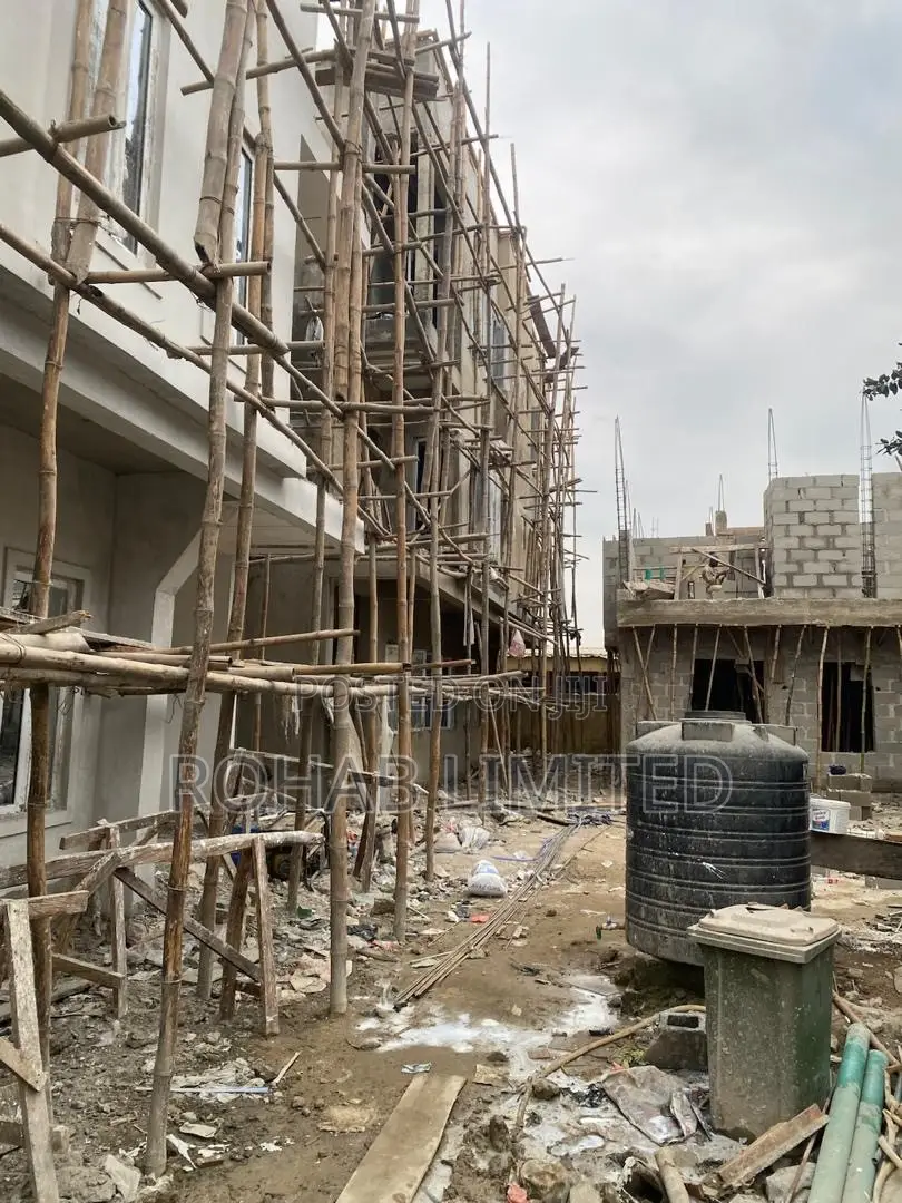 Furnished 4bdrm Duplex in Luxury Semi Detached, Randle Avenue for sale in Randle Avenue