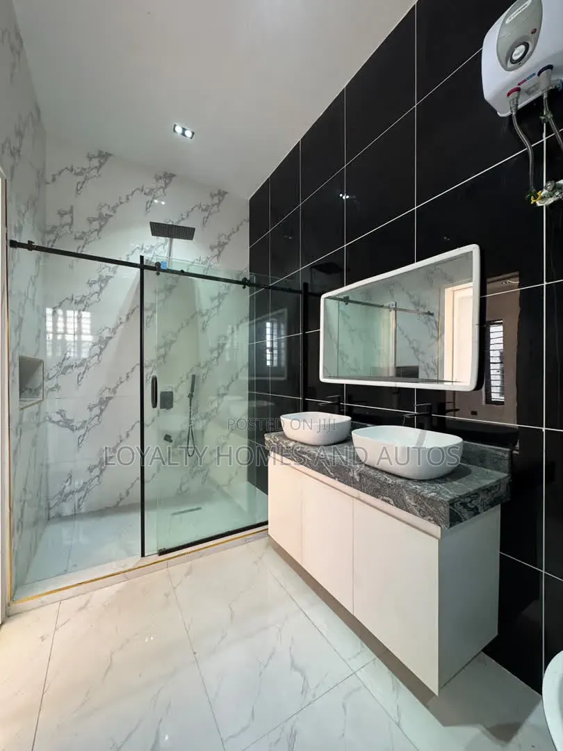 6bdrm Duplex in Ikeja GRA for sale in Ikeja GRA