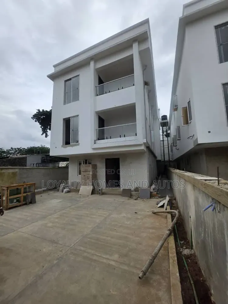 6bdrm Duplex in Ikeja GRA for sale in Ikeja GRA